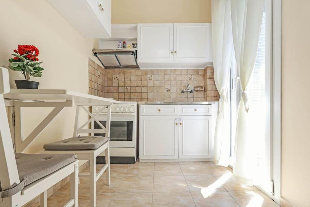 Apartment Areti's Home! *